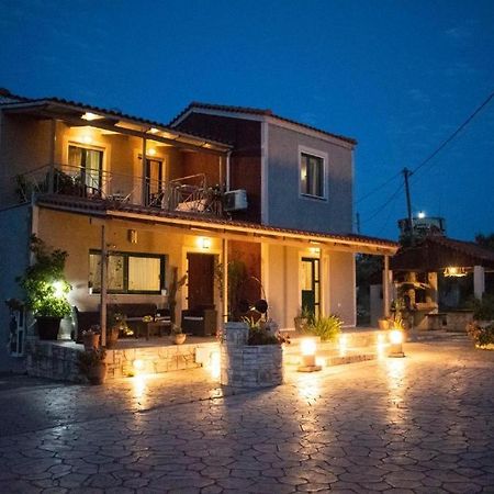 Villeta Nikol “Νηνεμία” Ликсури Екстериор снимка